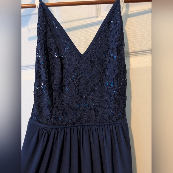 NWT David's Bridal Navy (Marine) Sequin Lace Sheath Dress Size 2/4 $37 - Picture 5 of 8